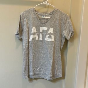 Alpha gamma delta v neck short sleeve tee